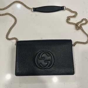 Gucci Soho Wallet on chain